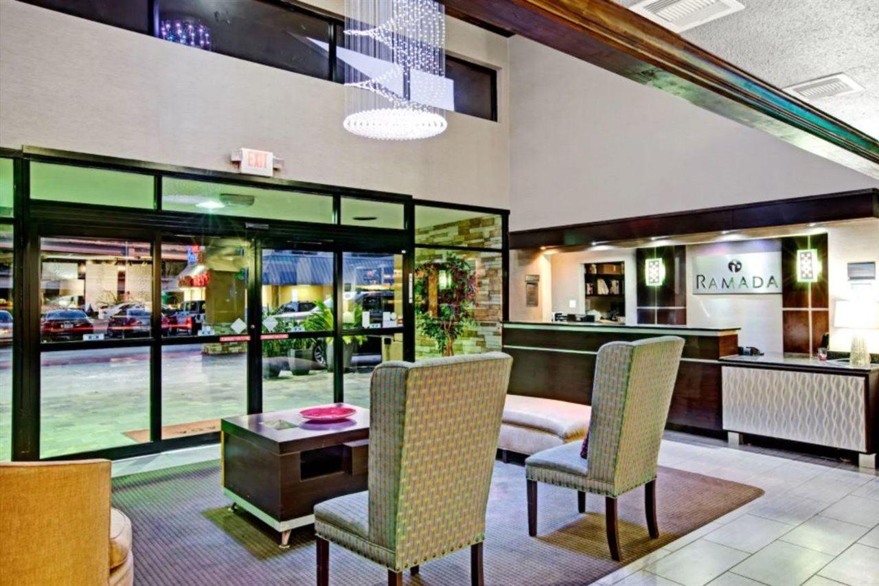 Hotel Ramada By Wyndham Houston Intercontinental Airport South Exterior foto